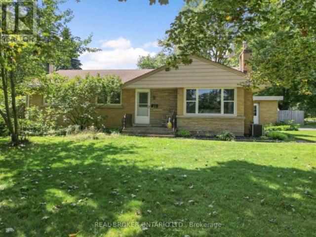 20 Alan Crescent, Pelham Fonthill, ON, L0S 1E0 house for sale | Listing ID X13727 | Royal LePage