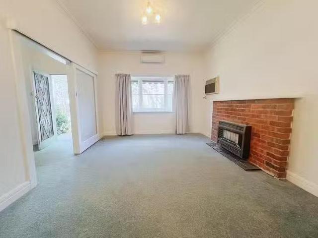 20 Alandale Road, Blackburn, VIC 3130