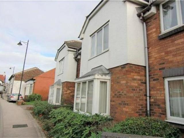 20 Alexander Court, Chapel Street FY6 1 bed retirement property to rent £850 pcm £196 pw