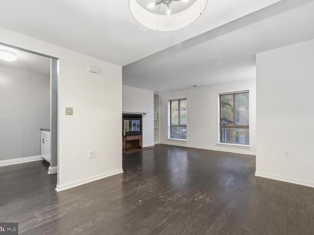 20 Andrew Place # R125