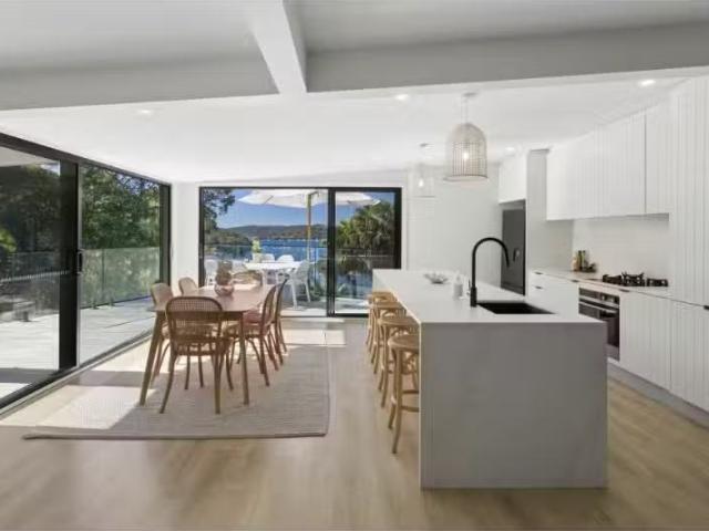 20 Baroona Road, Church Point House for rent Listed by David.