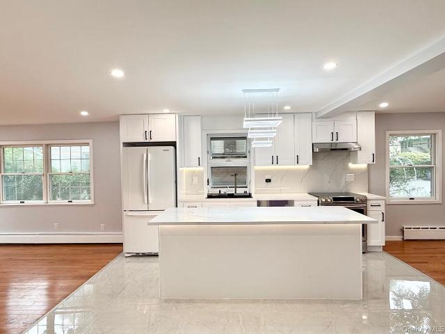 20 Baylis Place