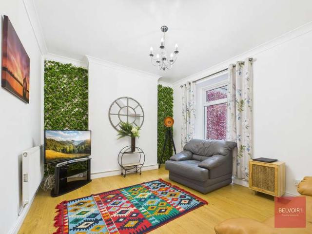 20 Bedroom Maisonette Flat
