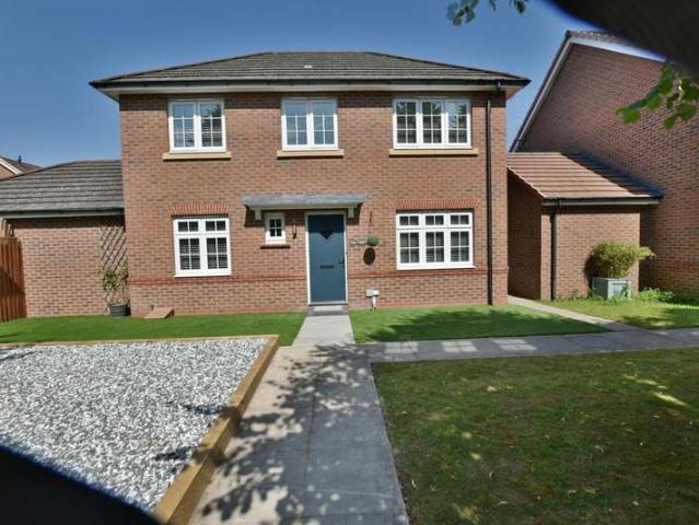 3 Bedroom Detached House