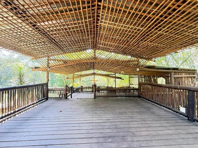 20 Bedroom House in Camperdown
