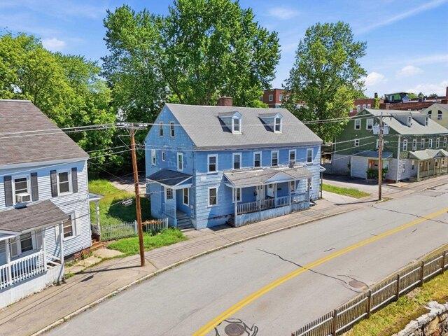 20 bedroom, Pembroke NH 03275 105368060