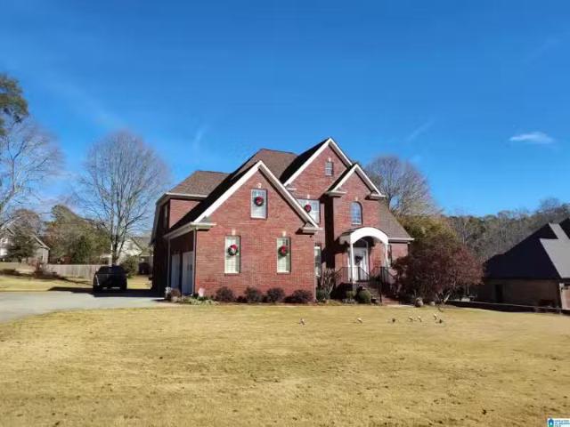 20 BONNIE BLUE CIR, SYLACAUGA, AL 35150