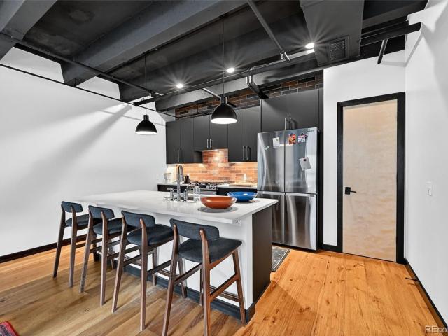 20 Boulder Crescent St UNIT 202, Colorado Springs, CO