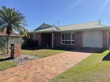 20 Brolga Court, Eli Waters, QLD 4655