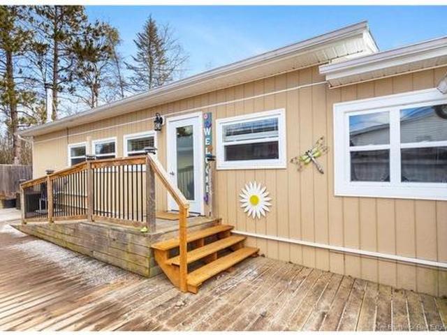 20 Centennial Drive, Minto, NB, E4B 3R9 house for sale | Listing ID NB136302 | Royal LePage