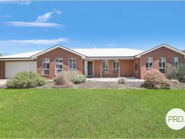 20 Chafia Place, SPRINGDALE HEIGHTS House for rent Listed by.