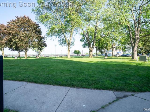 20 Chestnut Street # 302