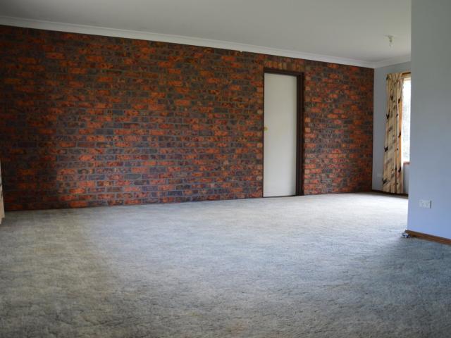 20 Claret AvenueMuswellbrook NSW 2333, Australia