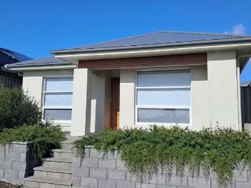 20 Clark Road, SEAFORD HEIGHTS, SA 5169 House for Rent