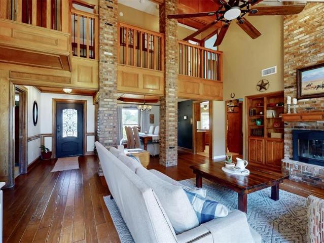 20 Creekmere Drive