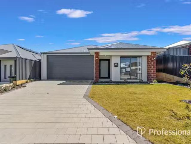 20 Danbulla Avenue, Bushmead, WA 6055