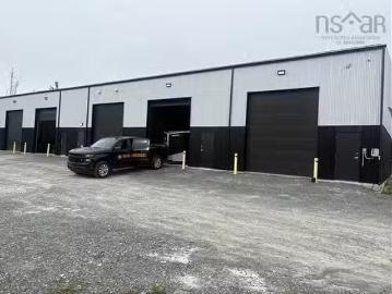 House for rent in Hants - Parking