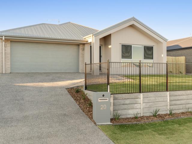 20 Dunmall Crescent, Glenvale, QLD 4350 House for Rent Ray White Toowoomba Real Estate