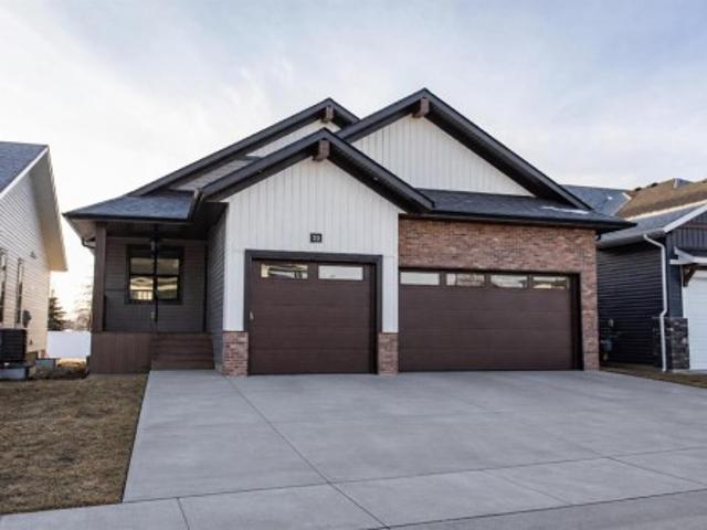 20 Emmett Crescent, Red Deer, AB, T4P 3G8 house for sale | Listing ID A2297 | Royal LePage
