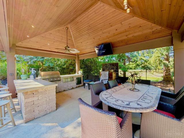20 Fairwood Drive