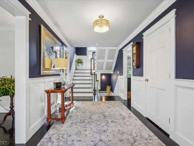 20 Fieldstone Dr