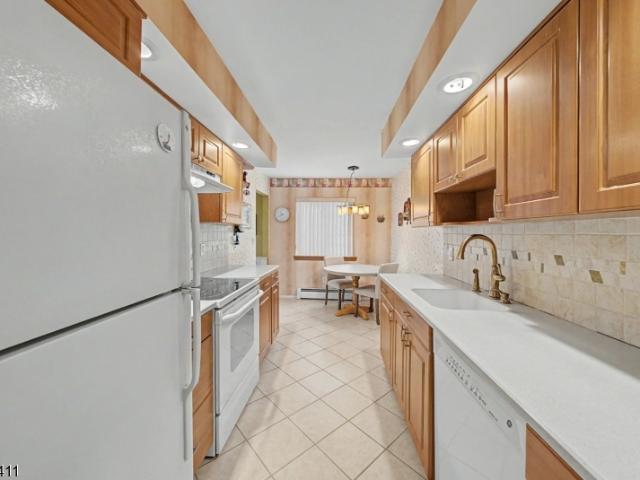 20 C Foxwood Dr
