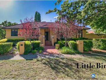 20 Francis Street, Yarralumla House for rent Listed by Taye B.