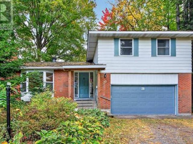 20 Gervin Street, Ottawa, ON, K2G 0J8 house for sale | Listing ID X13871 | Royal LePage