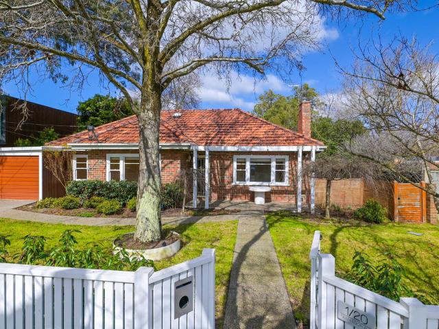20 Glen Ebor Avenue, Blackburn