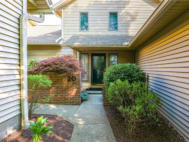 20 Greenwood Park