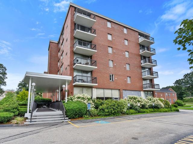 20 Hammond Pond Parkway Unit 504, Newton, US, MA