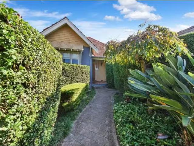 20 Harbour Street, Mosman House for rent Listed by Bradley Fr.