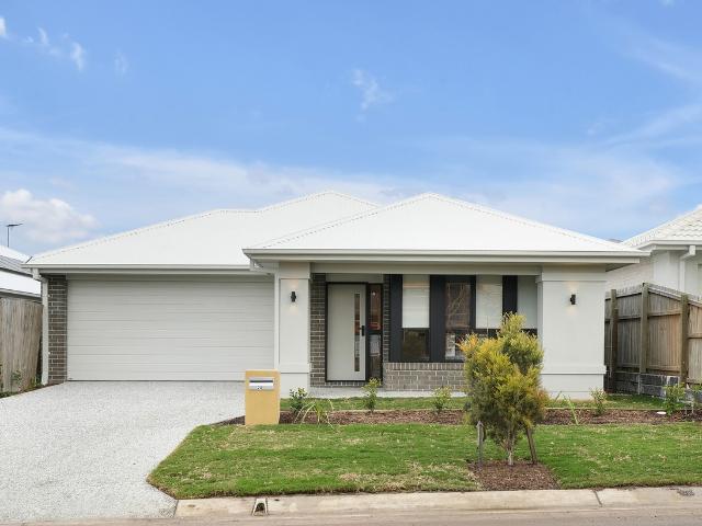 20 Heathcote Circuit, Redland Bay QLD 4165