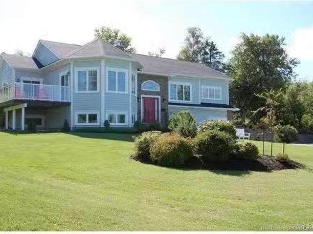 20 Headland Rd, Upper Kingsclear, NB, E3B 0H8 house for sale.