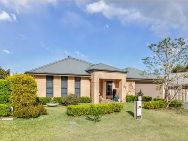 20 Hillview Avenue, Dungog House for rent Listed by Jemma Wel.