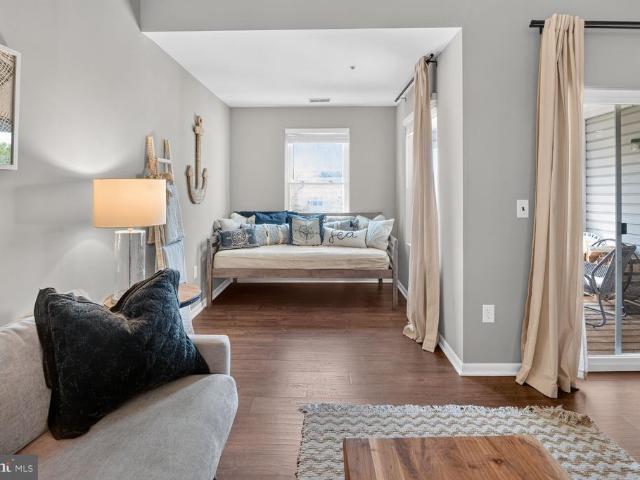 20 I Greystone Court # I