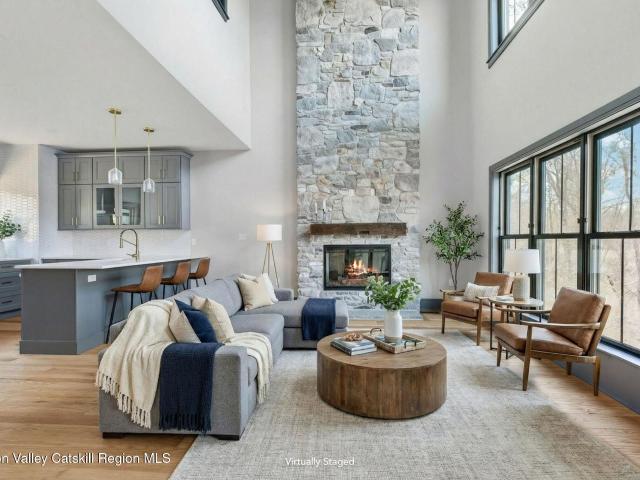20 Icehouse Drive