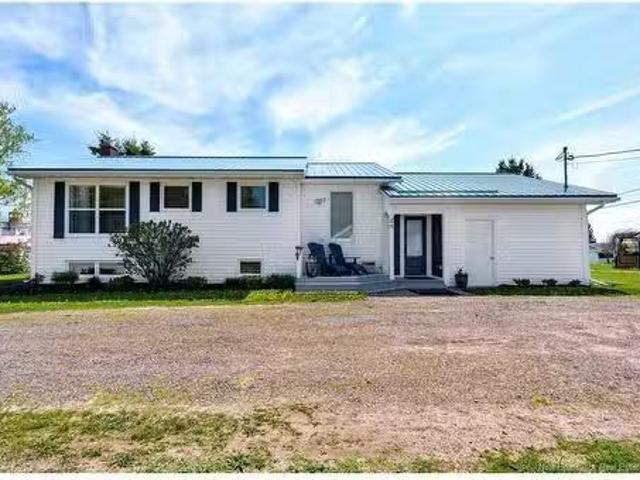 20 Jaillet St, Grande Digue, NB, E4R 4N4 house for sale Lis.