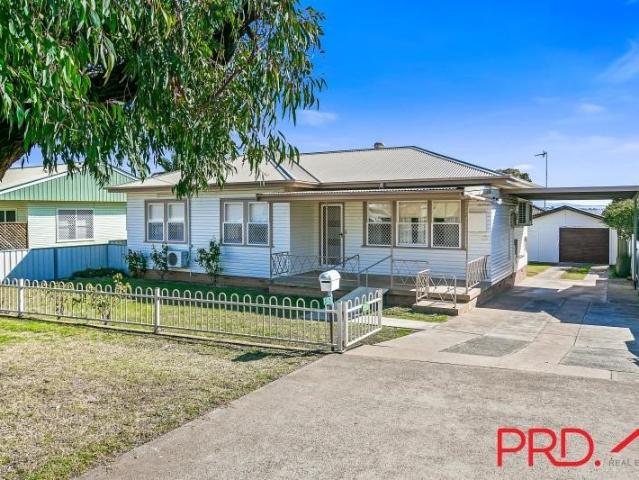 20 Jill Street, TAMWORTH NSW 2340