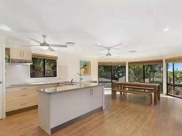 20 Kerala Court, Mudgeeraba, QLD 4213