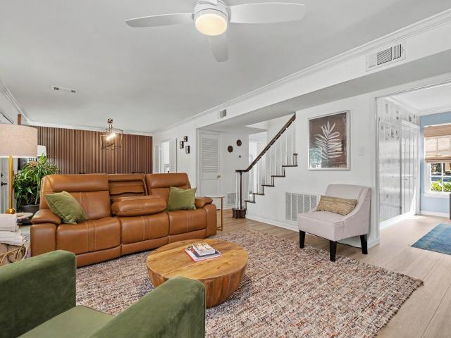 20 Kingsbridge Way