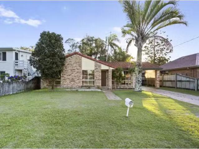 20 Kurrajong Avenue, BOGANGAR House for rent Listed by Ayla B.