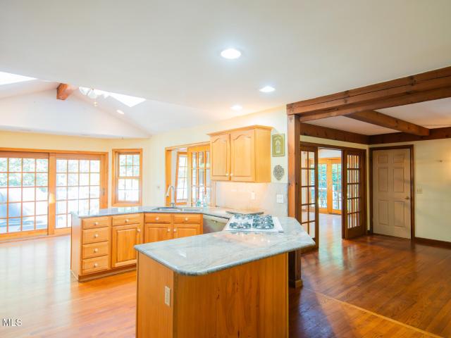 20 Lantern Hill Road
