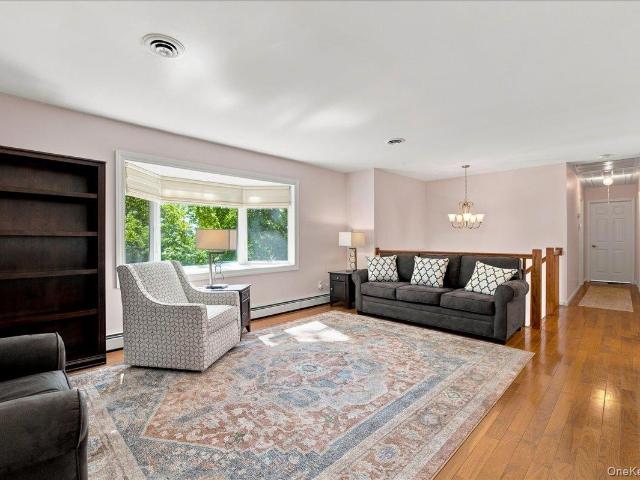 20 Lancaster Lane