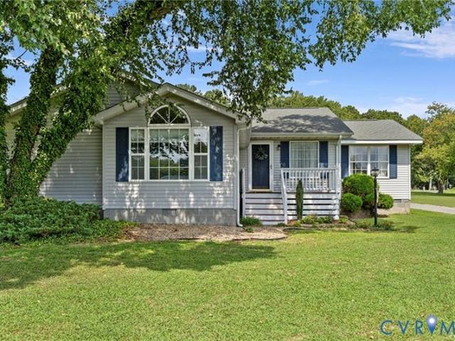 20 Lynns Ln, Wake, VA 23176