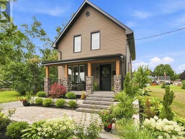 20 Mary Street E, Kawartha Lakes Lindsay, ON, K9V 1V3 house for sale | Listing ID X13621 | Royal LePage