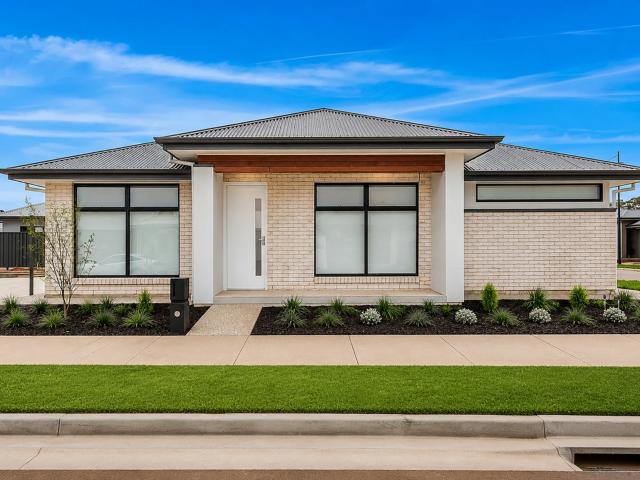 20 Marino Street, Andrews Farm SA
