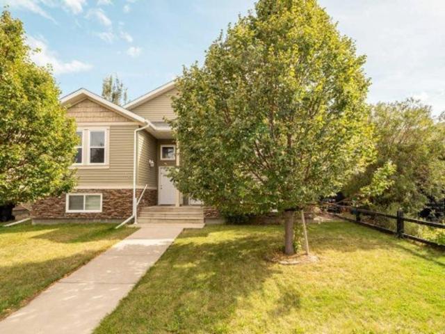 20 Mt Sundance Road West, Lethbridge, AB, T1J 0B6 house for sale | Listing ID A2343 | Royal LePage