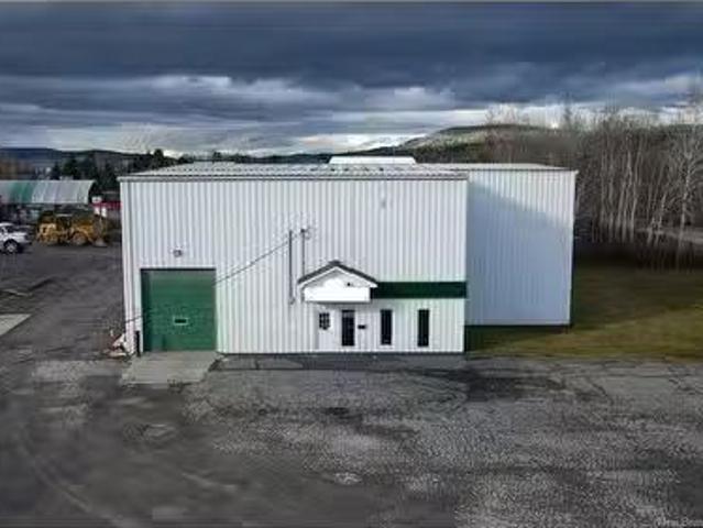 20 Murchie Rd, Edmundston, NB, E3V 3K5 commercial for sale.