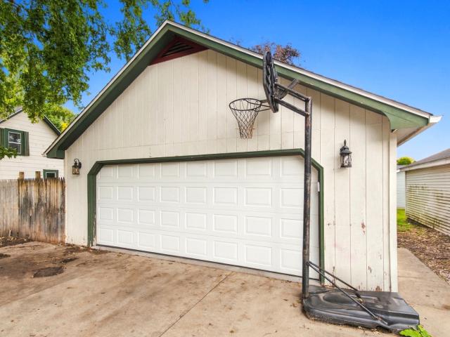20 N Joles Street